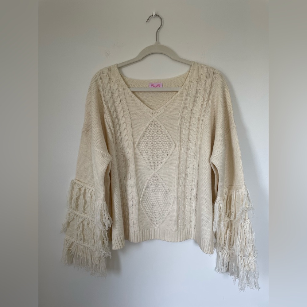 Pink Lily Sweater Size S